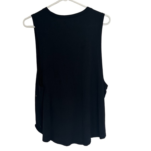 Vans Women’s Black Studded Muscle Tank Top. Size M - Picture 4 of 9